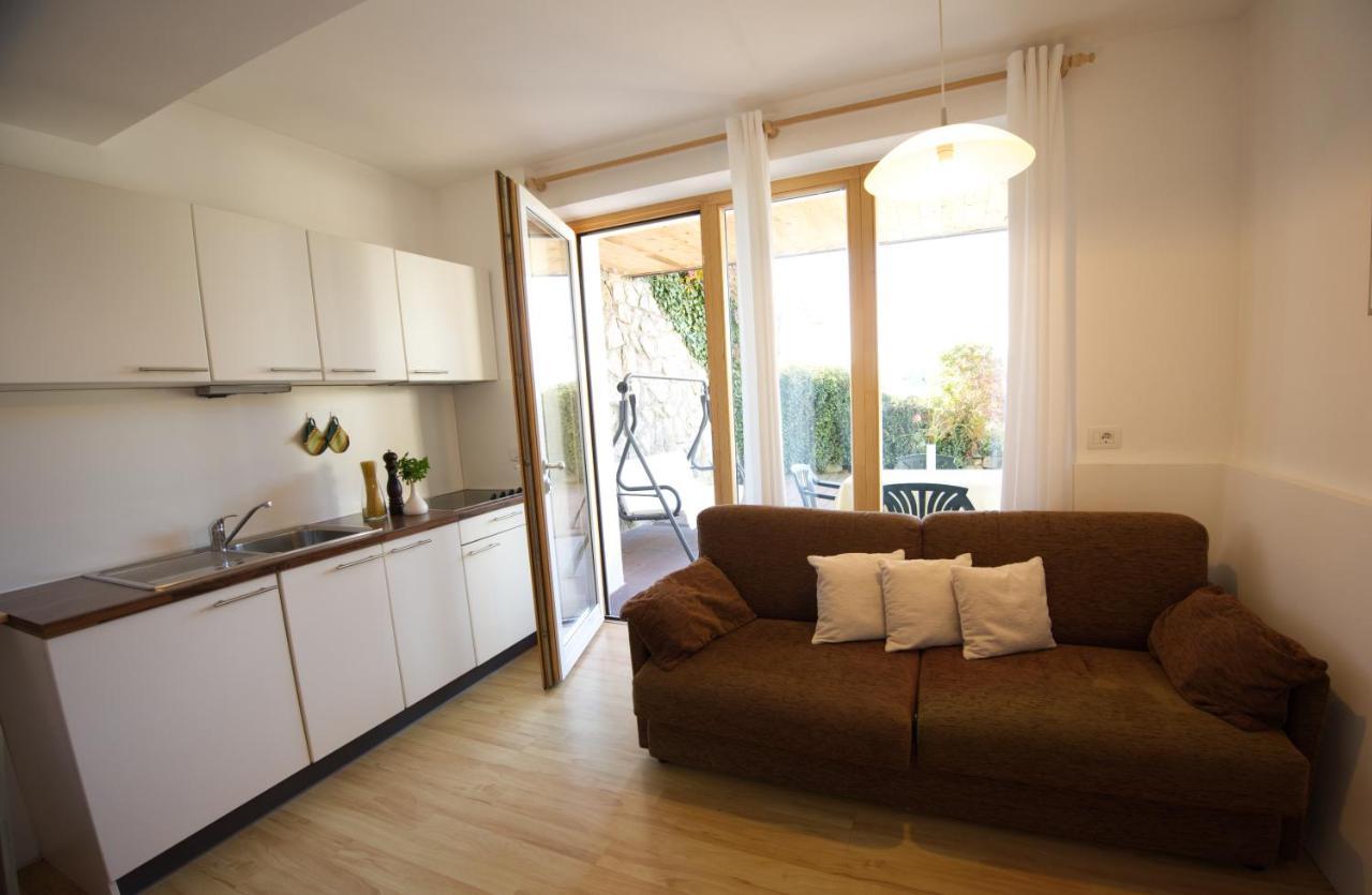 Panorama Residence Schlossblick - Apartments Erdgeschoss Rodengo Ngoại thất bức ảnh